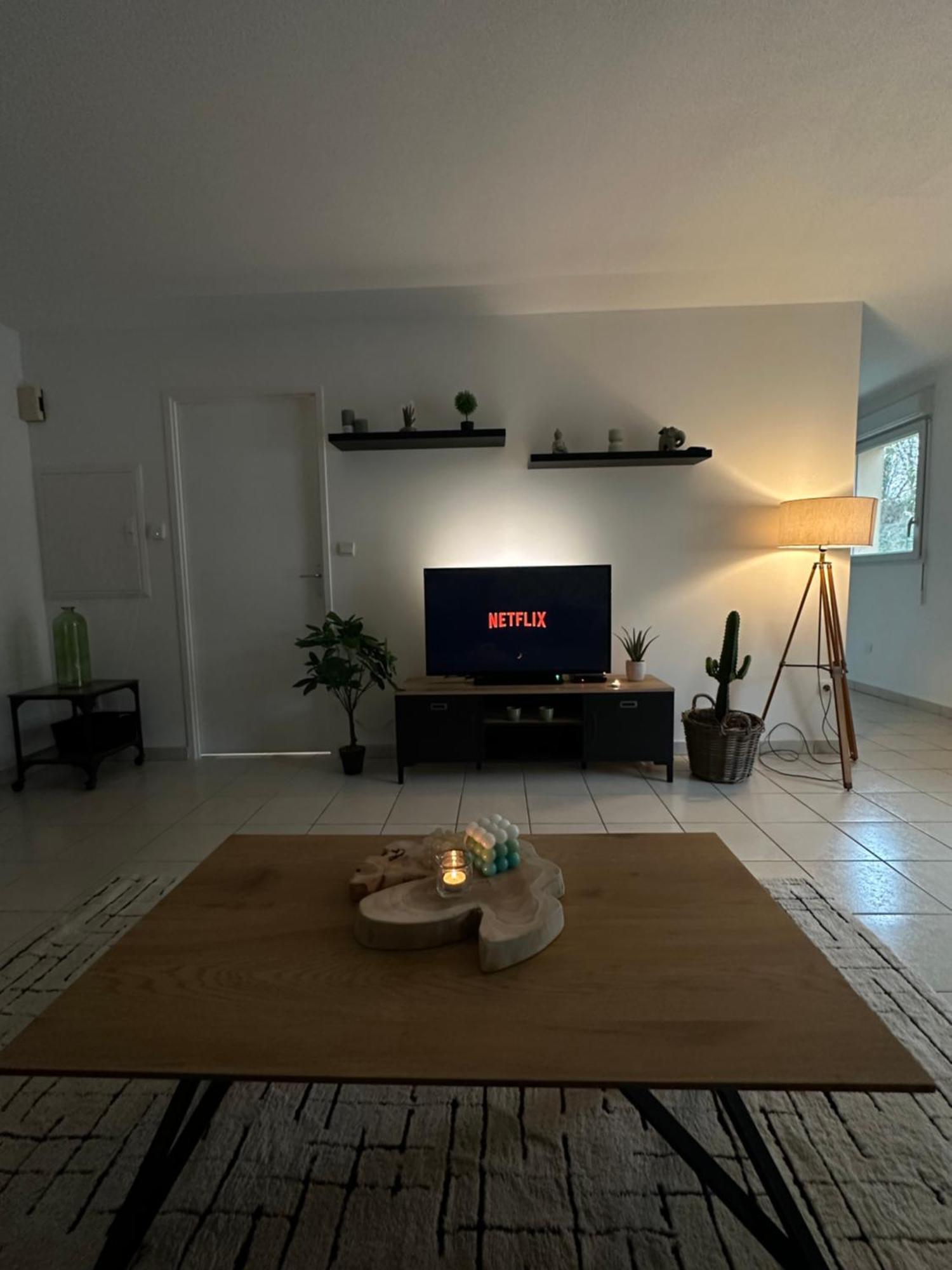 Appartement Entierement Renove Roye  Eksteriør bilde